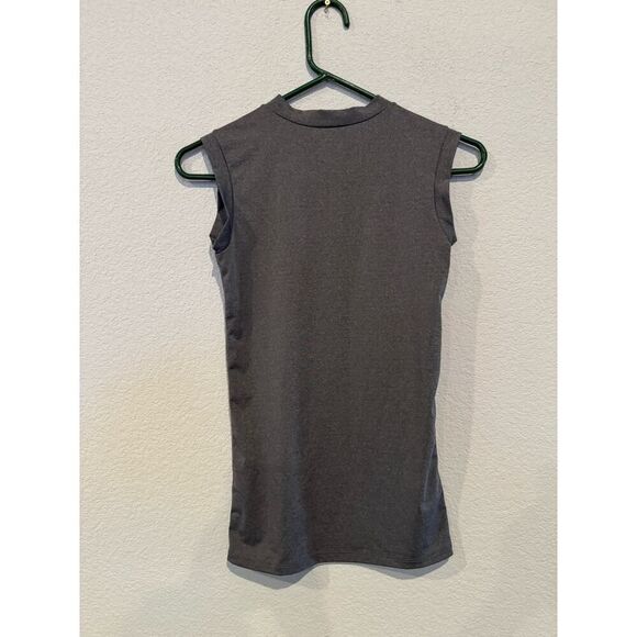 Nike Dri-FIT Kids Size Small Crew Neck Sleeveless Athletic Tank Top Gray - Picture 2 of 3